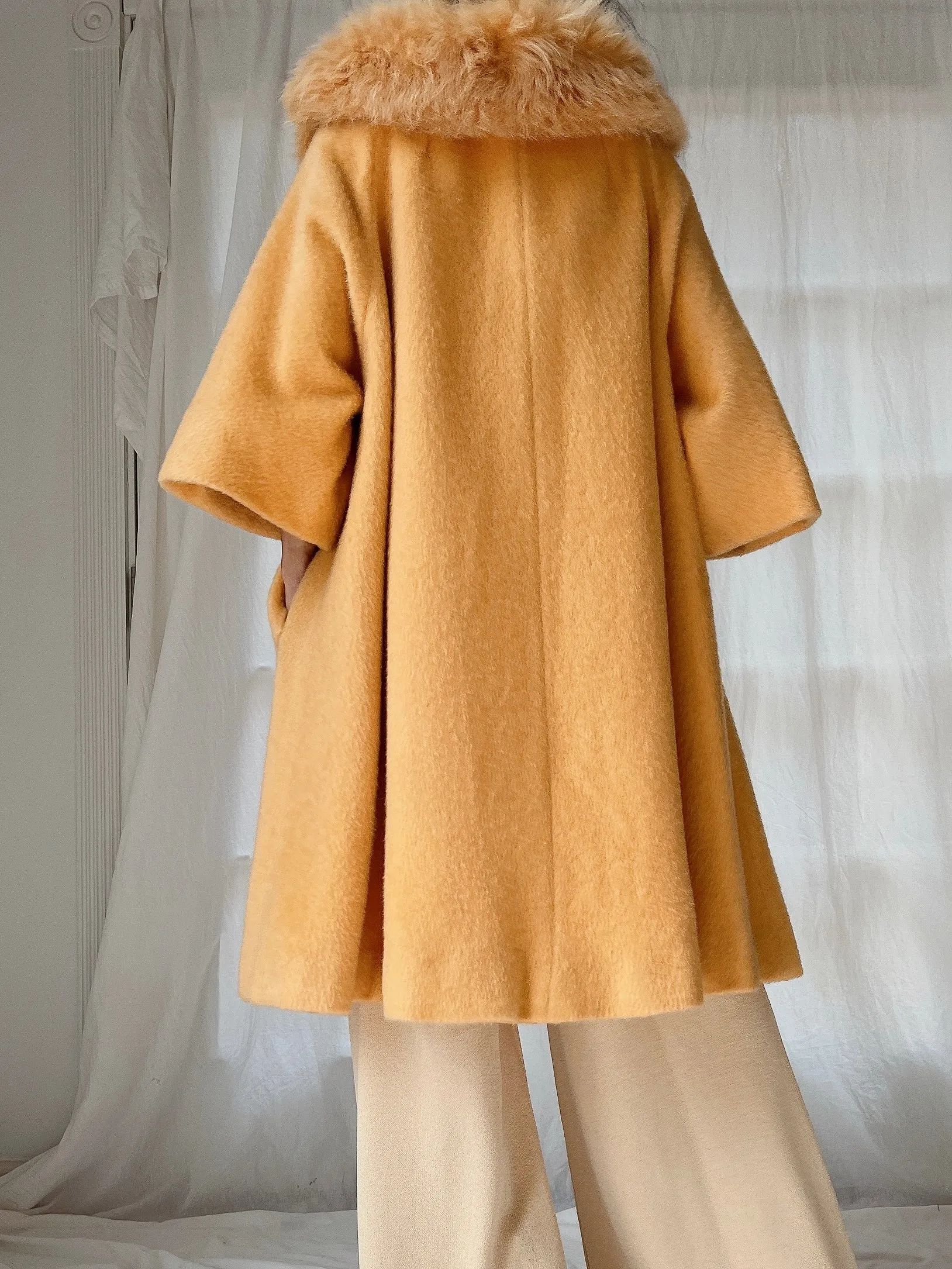 1960s Rare Marigold Wool Fox Fur Collar Coat - M