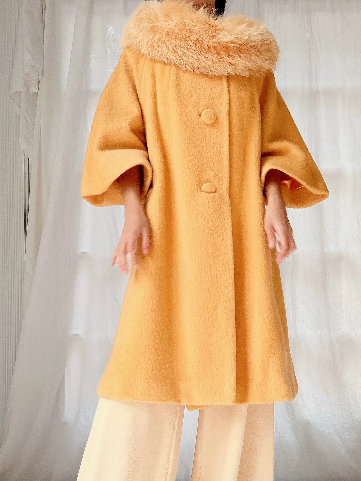 1960s Rare Marigold Wool Fox Fur Collar Coat - M