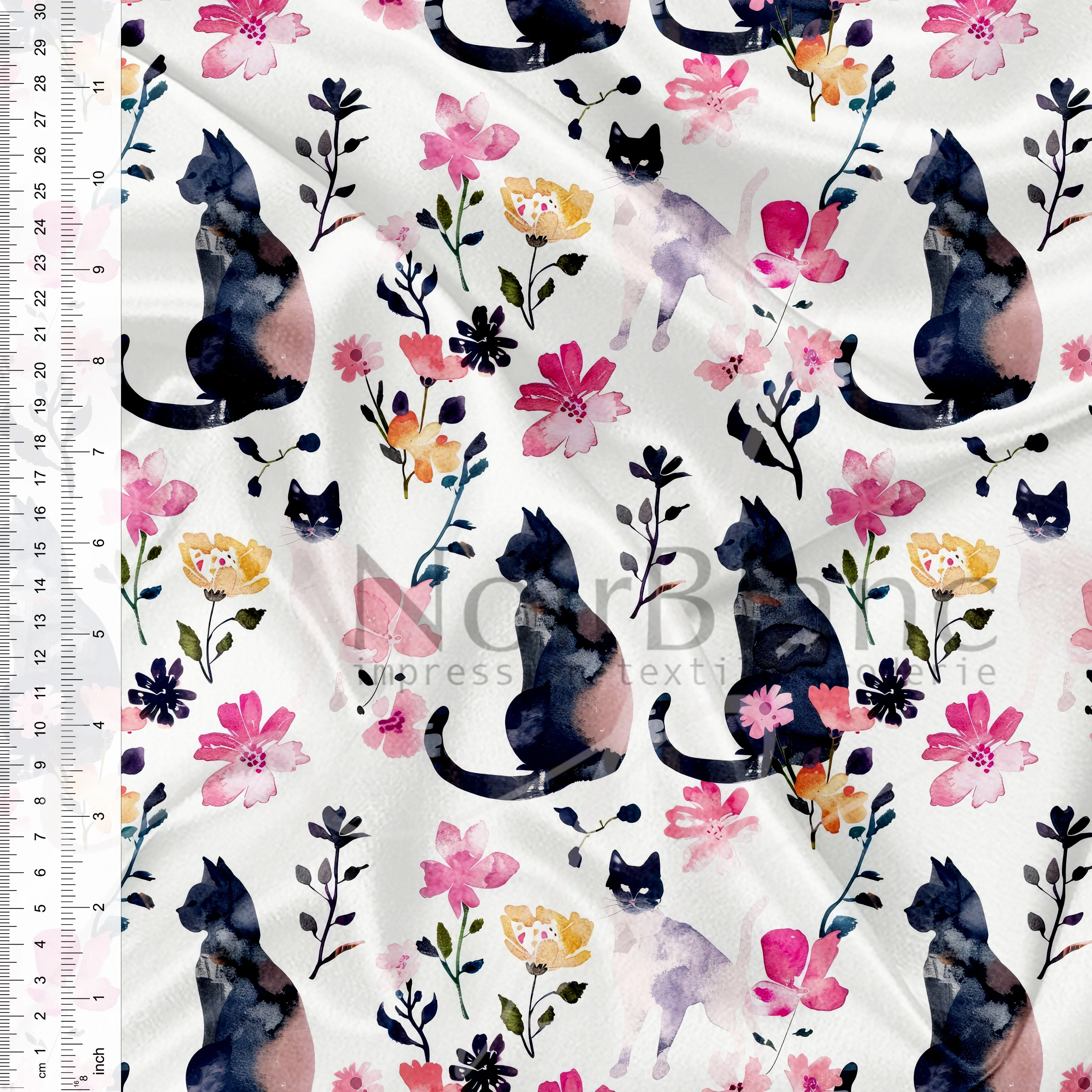 Chats noirs floral
