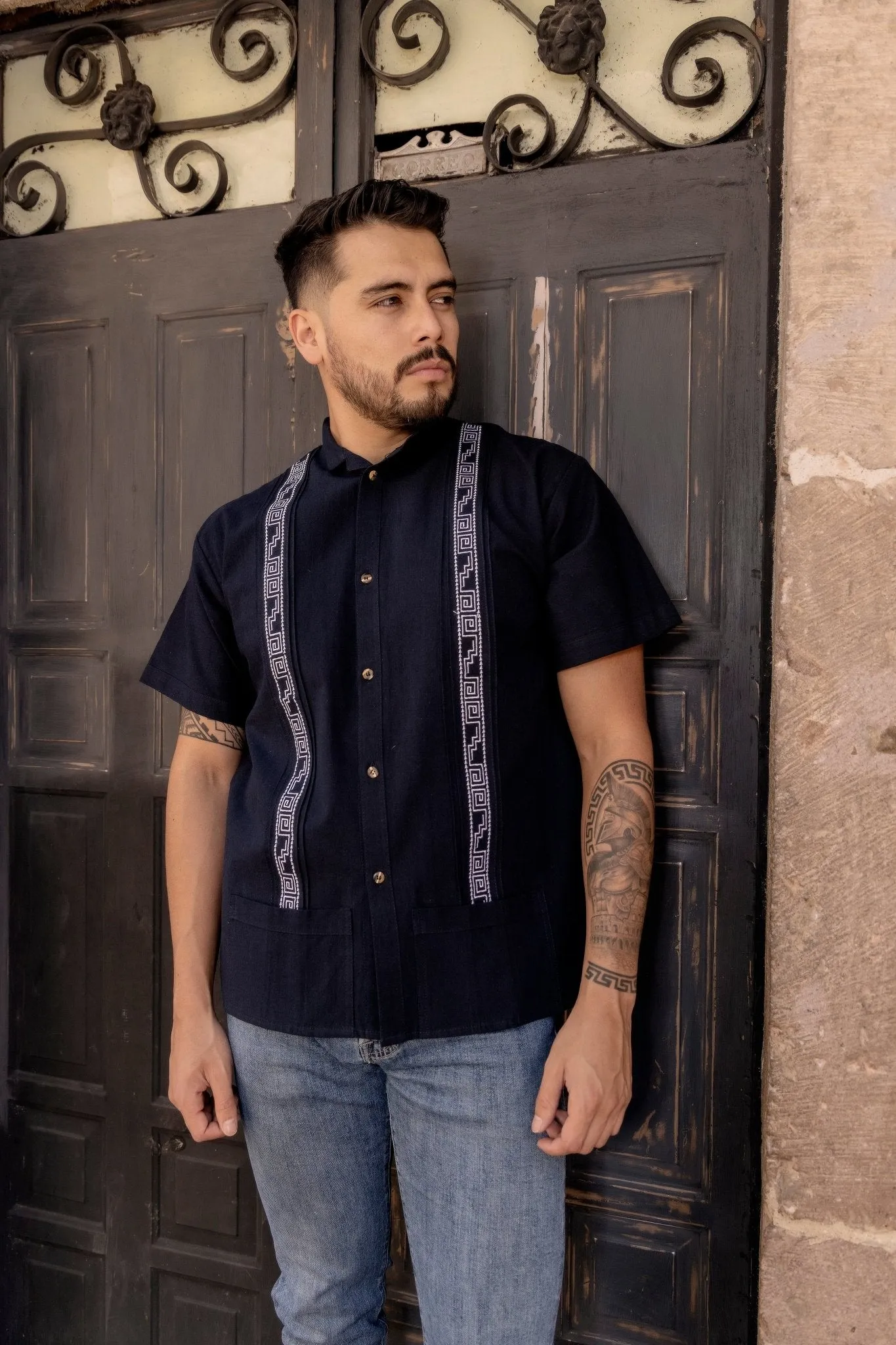 Guayabera Greca