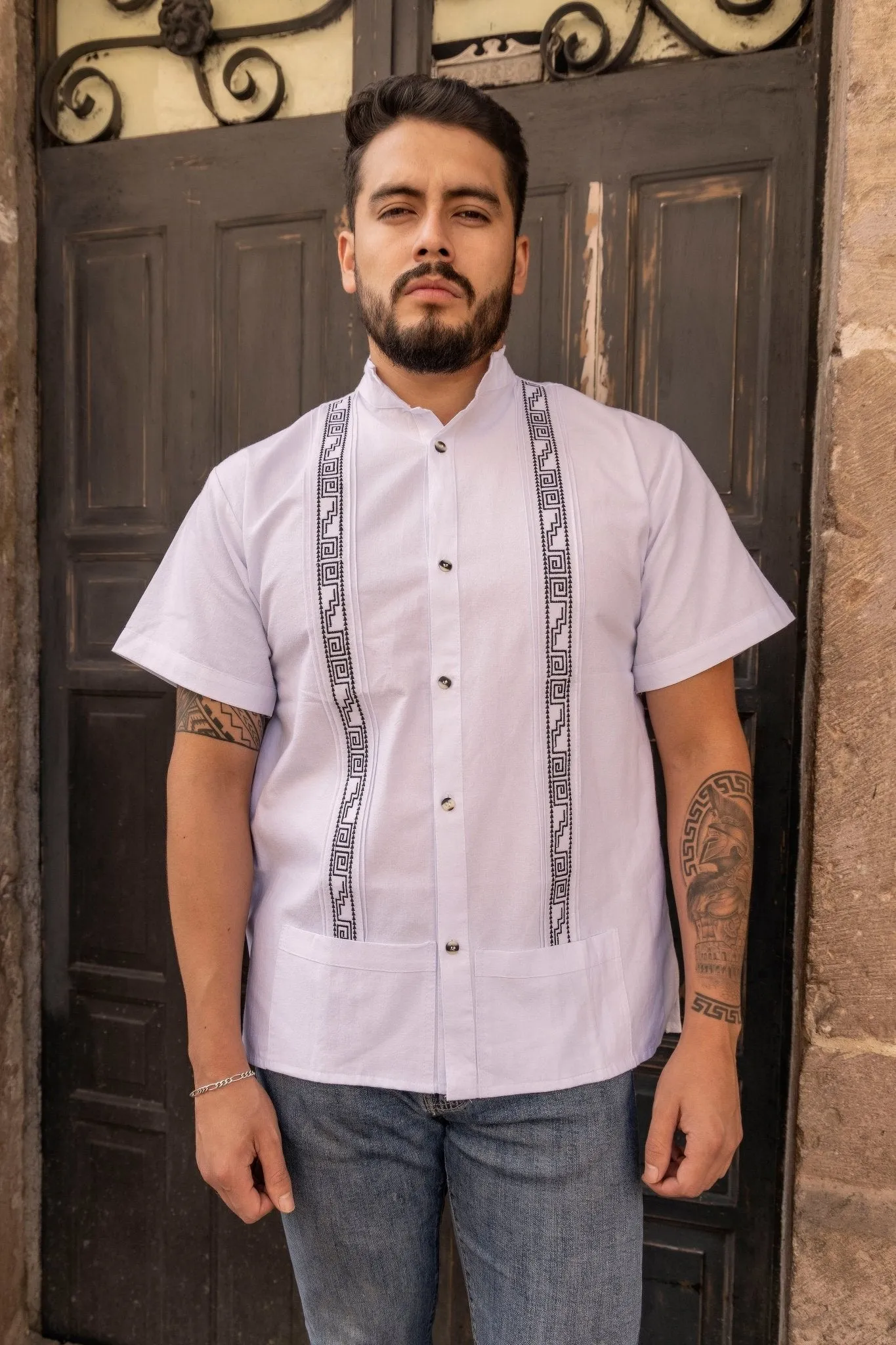 Guayabera Greca