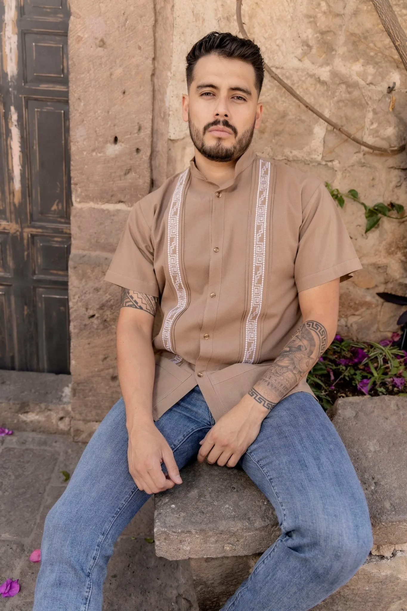 Guayabera Greca