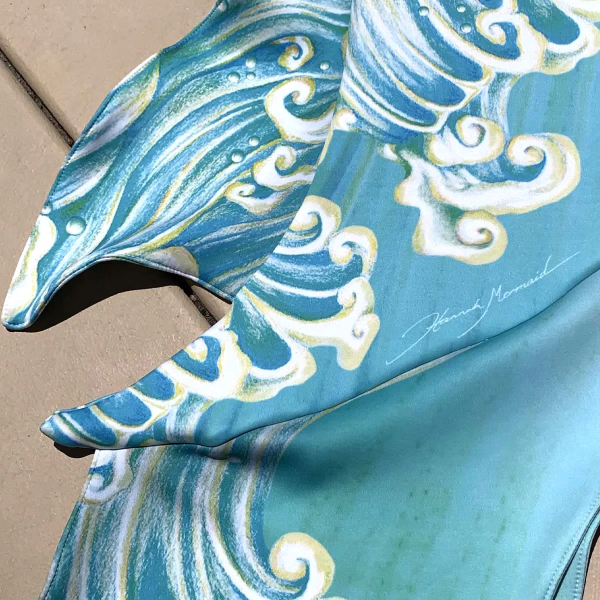Hannah Mermaid Golden Wave GalleryTail - by Cape Cali