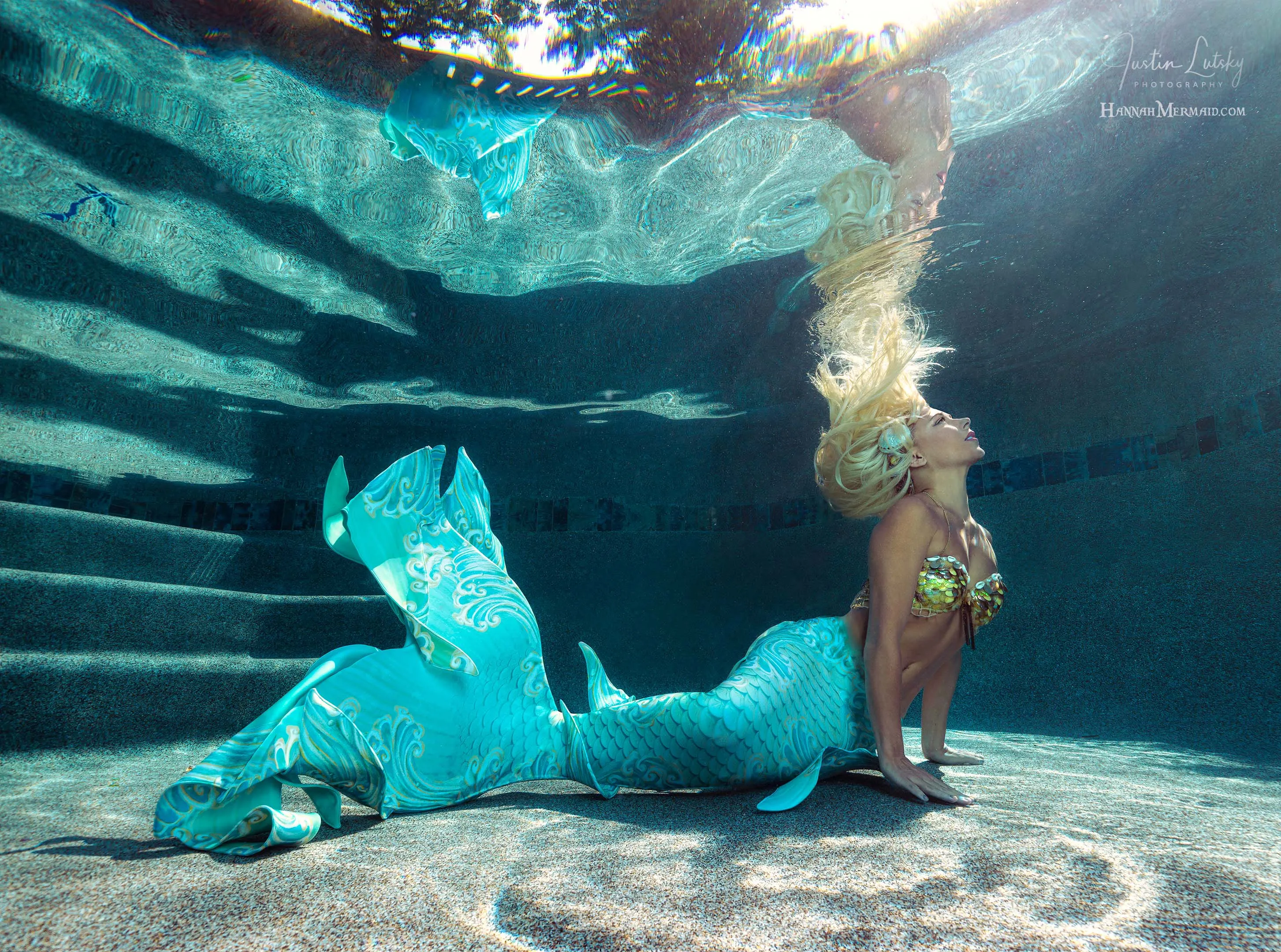 Hannah Mermaid Golden Wave GalleryTail - by Cape Cali