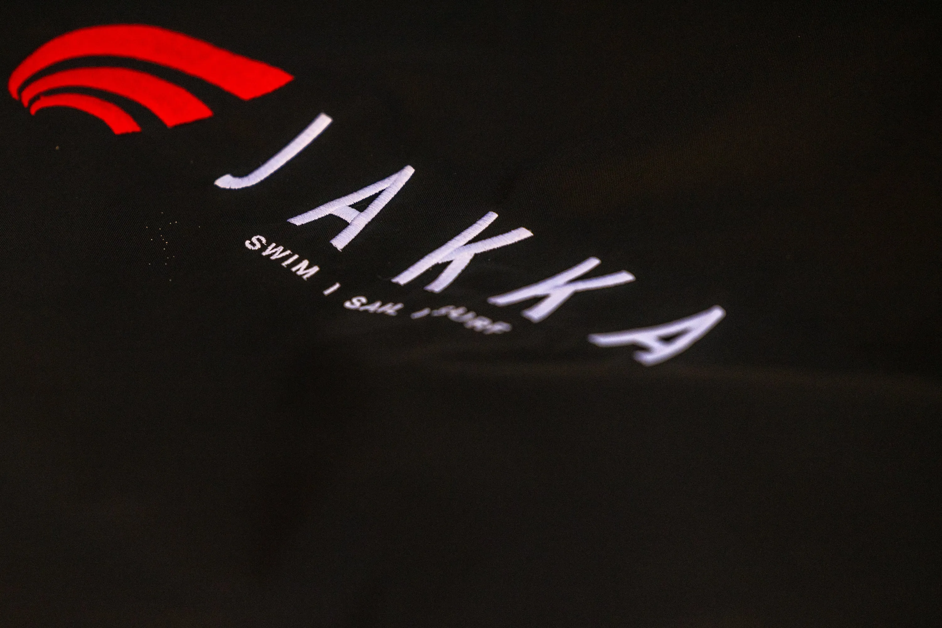 Jakka Changing Robe