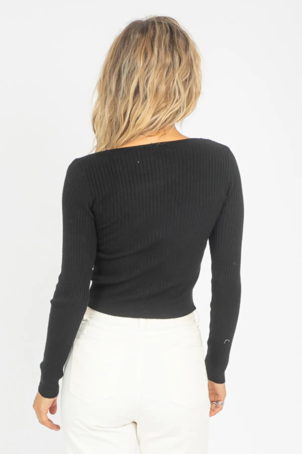 KNIT SQUARE NECK CROP IN BLACK