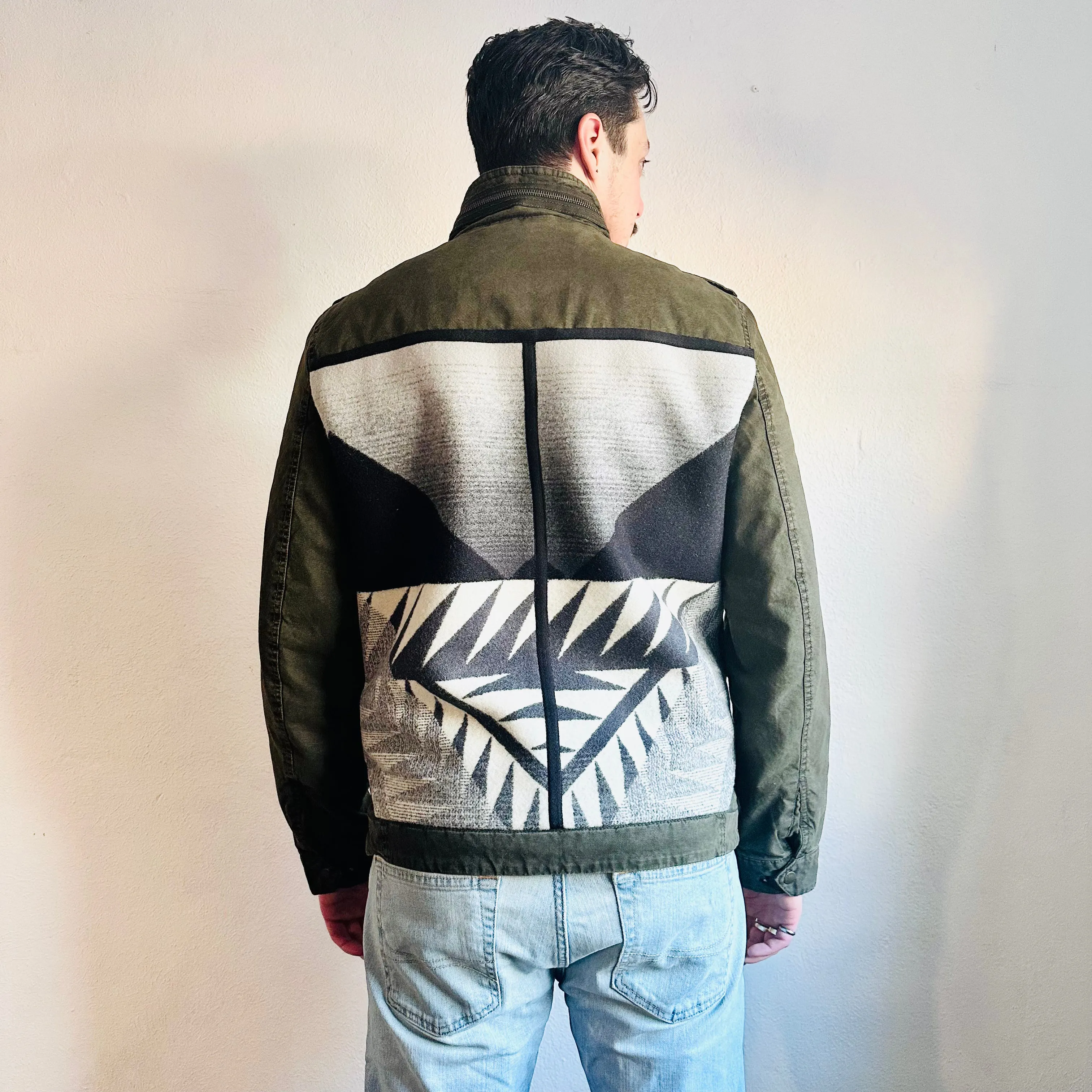 SDCV ORIGINAL PENDLETON WOOL PATCH JACKET // SIZE MEDIUM/LARGE