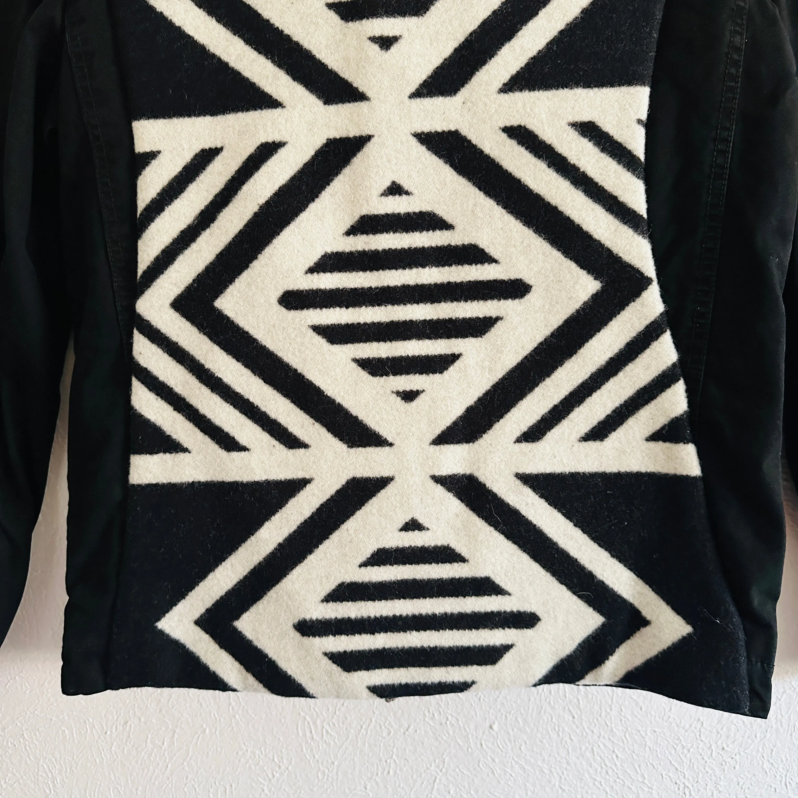SDCV ORIGINAL PENDLETON WOOL PATCH MENS JACKET // SIZE SMALL