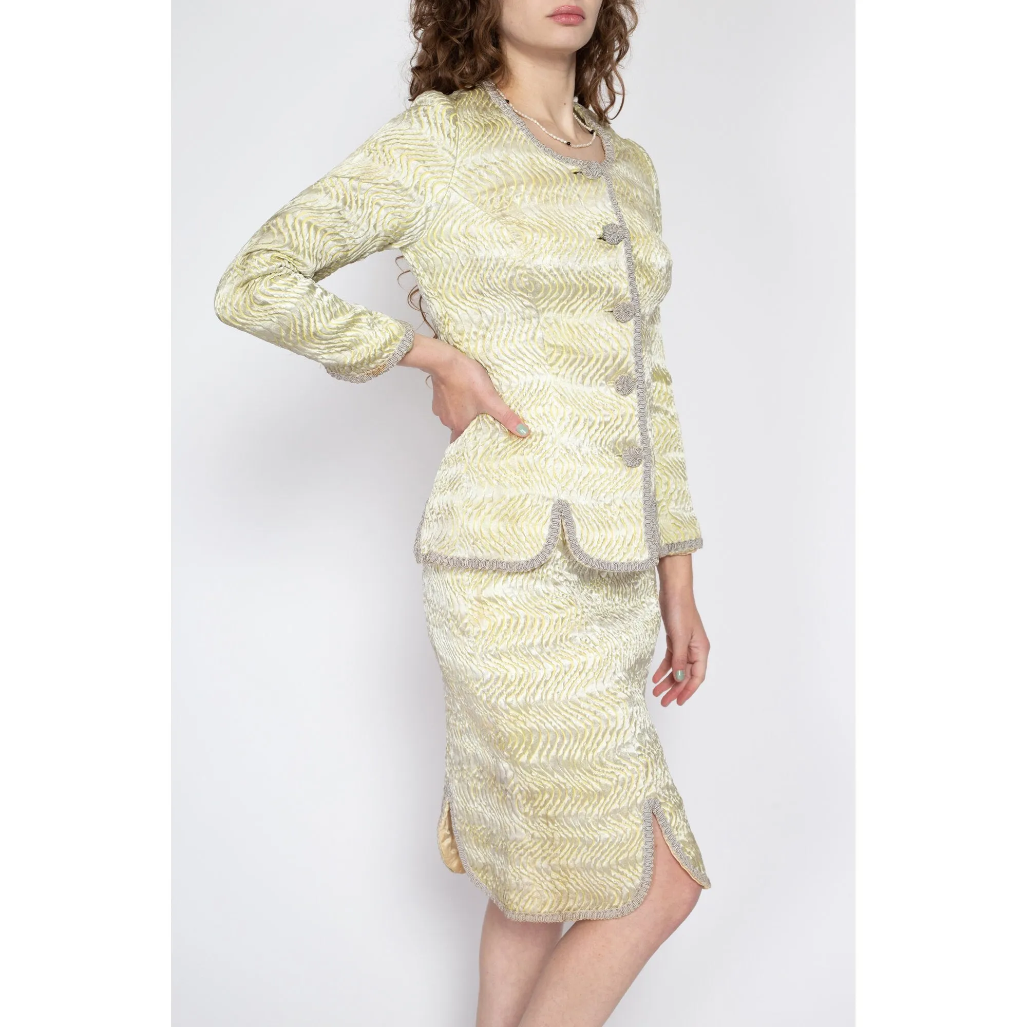 Small 60s Quilted Plisse Blazer & Mini Skirt Set